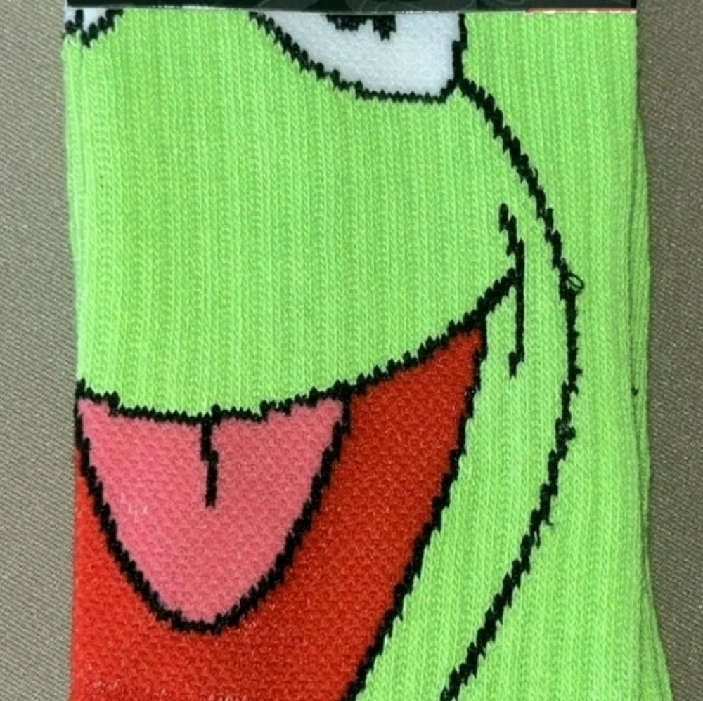 4/$25 Disney Muppets Kermit The Frog Novelty Crew Socks Unisex New - Picture 3 of 3